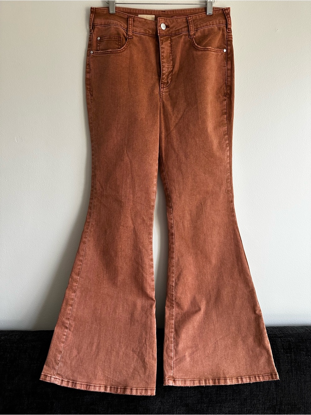 Anthropologie Pilcro Orange Rust-Toned Flare Jeans Western Boho Size 29